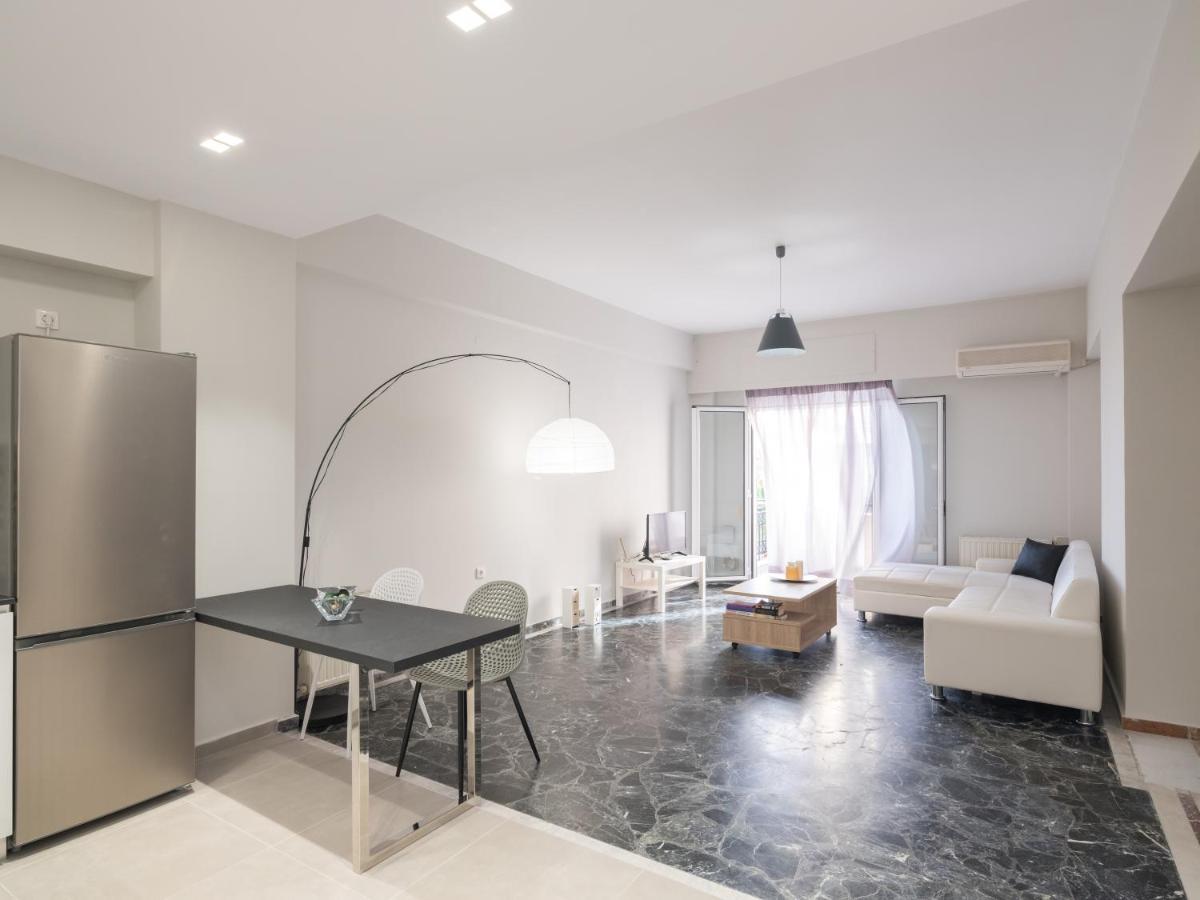 City Center Apartment In Great Location Iraklion Buitenkant foto